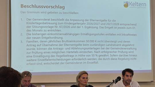 Die Kelterner Verwaltung bringt eine Fülle von Kindergarten- und Schulthemen im Gemeinderat ein. Im Bild (von rechts) zu sehen: