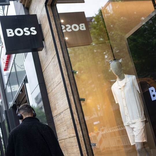 Hugo Boss Store