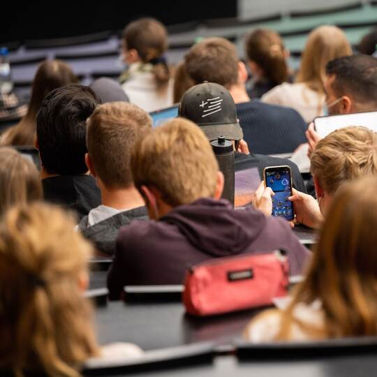 Vorlesungsbeginn Uni Hannover