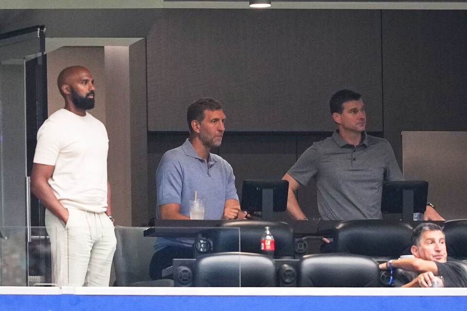Dirk Nowitzki Dirk Nowitzki