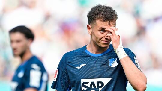 Fisnik Asllani Fisnik Asllani