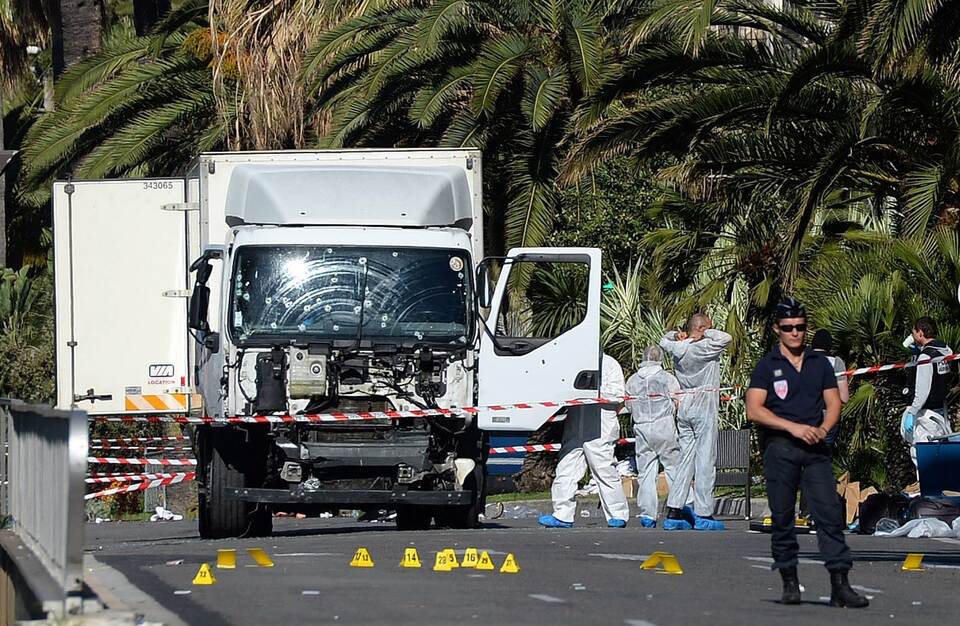 Zehn Jahre nach Nizza-Anschlag: Gedenken und offene Fragen Zehn Jahre nach Nizza-Anschlag: Gedenken und offene Fragen