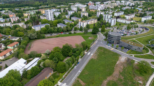 Nicht nur für die Gustav-Heinemann-Schule des Enzkreises, auch für die Bohrainschule der Stadt Pforzheim soll auf dem Buckenberg