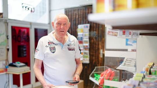 Paketshop gegen Einsamkeit Paketshop gegen Einsamkeit
