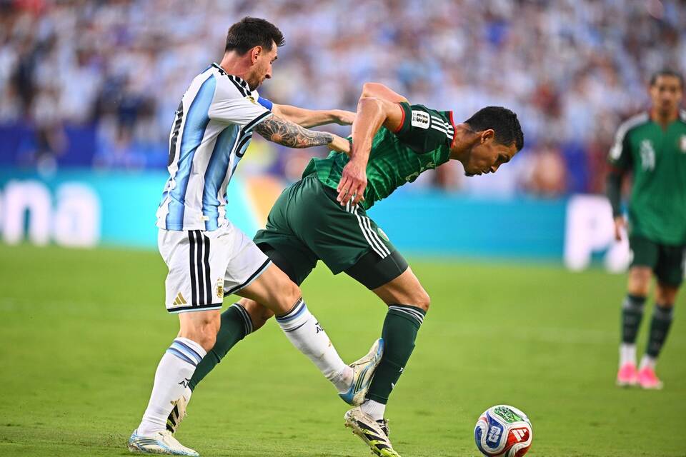 Lionel Messi Lionel Messi