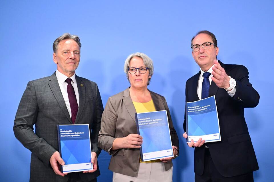 Bundeslagebild Sexualdelikte Kinder und Jugendliche Bundeslagebild Sexualdelikte Kinder und Jugendliche