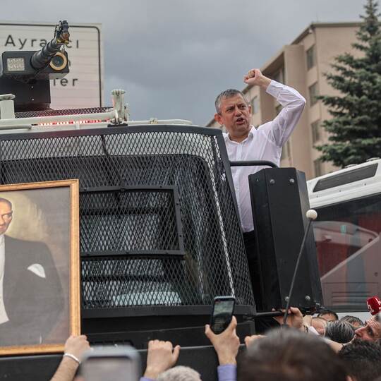 Özgur Özel