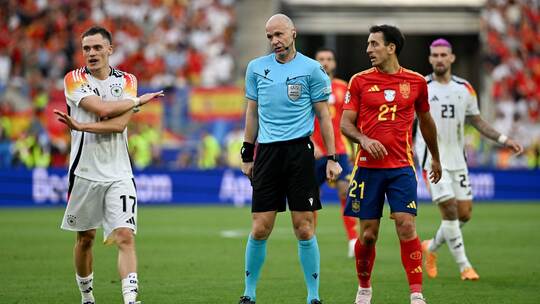 Schiedsrichter Anthony Taylor Schiedsrichter Anthony Taylor