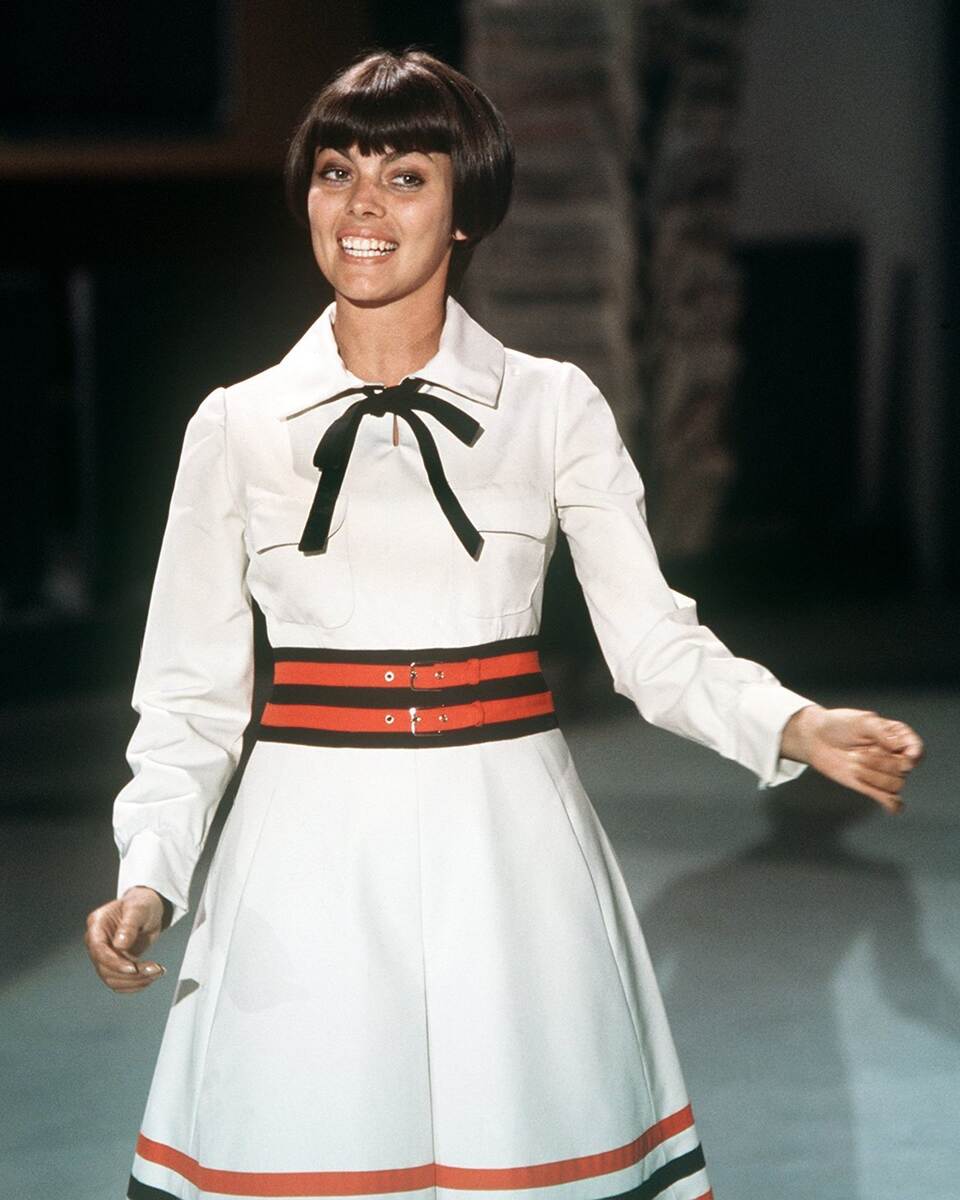 Mireille Mathieu geht auf Abschiedstournee Mireille Mathieu geht auf Abschiedstournee