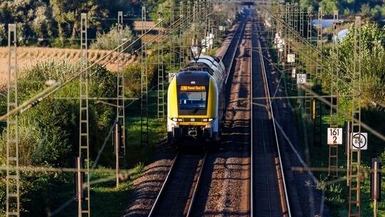 Studie "Wie profitiert die Region vom Ausbau der Rheintalbahn"