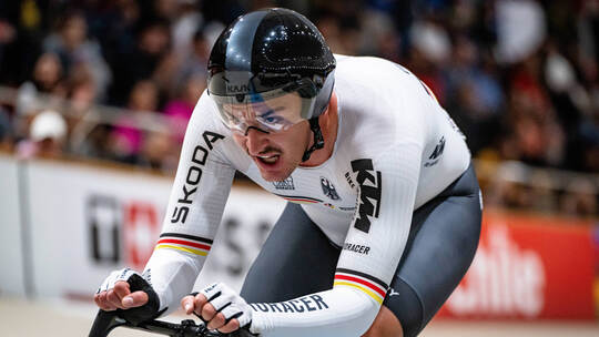 Moritz Augenstein (hier bei der WM 2025) holte sich bei den deutschen Meisterschaften Bronze im Scratch. Moritz Augenstein (hier bei der WM 2025) holte sich bei den deutschen Meisterschaften Bronze im Scratch.