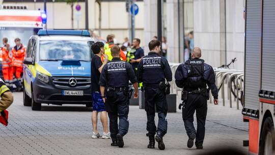 Polizeieinsatz in Stuttgarter Einkaufszentrum Polizeieinsatz in Stuttgarter Einkaufszentrum