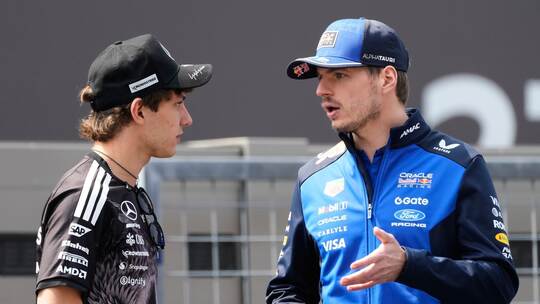 Kimi Antonelli und Max Verstappen Kimi Antonelli und Max Verstappen