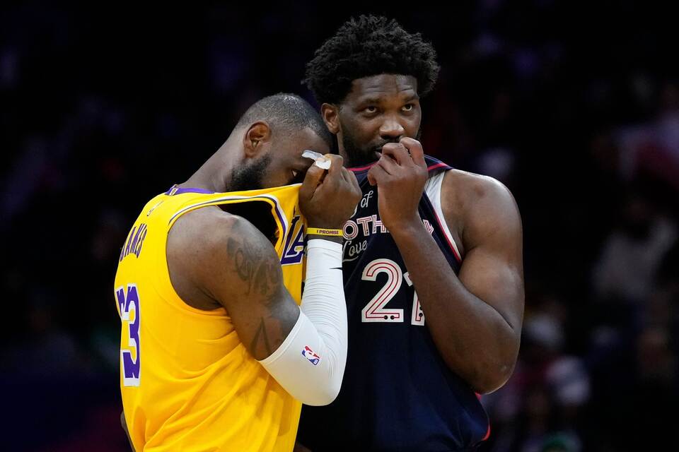 LeBron James und Joel Embiid
