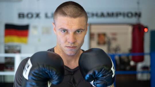 Boxen: Supermittelgewicht, Zachenhuber beim Training