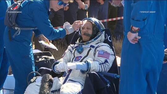 Drei Raumfahrer von ISS zurückgekehrt Drei Raumfahrer von ISS zurückgekehrt