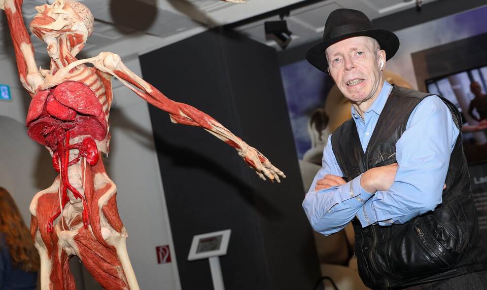 Leichenpräparator Gunther von Hagens gestorben Leichenpräparator Gunther von Hagens gestorben