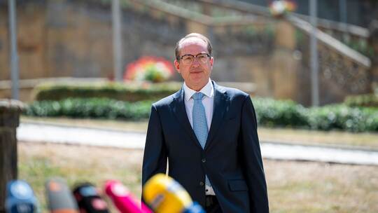 Pressestatement Bundesinnenminister Dobrindt
