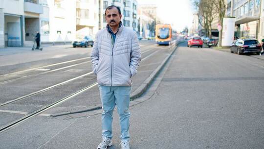 Taxifahrer Muhammad Afzal Taxifahrer Muhammad Afzal