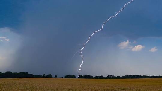 Hitze in Deutschland - Gewitter in Brandenburg Hitze in Deutschland - Gewitter in Brandenburg