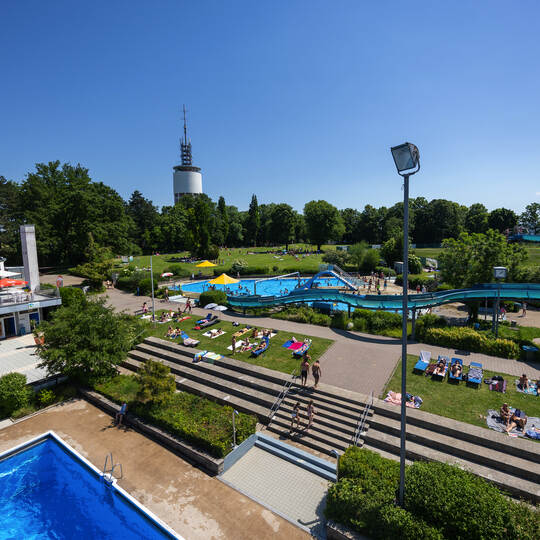 Reportage Eröffnung Wartbergfreibad
