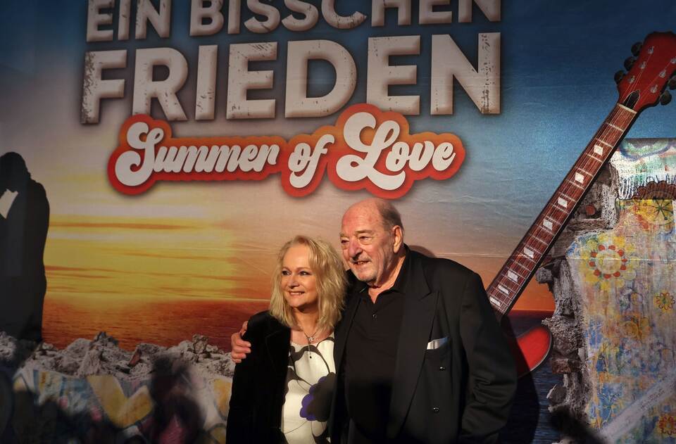 Premiere des Musicals "Ein bisschen Frieden - Summer of Love" Premiere des Musicals "Ein bisschen Frieden - Summer of Love"