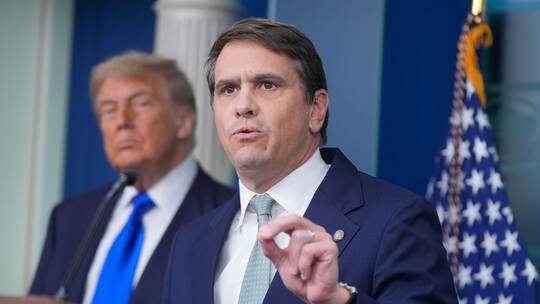 Präsident Donald Trump und Justizminister Todd Blanche Präsident Donald Trump und Justizminister Todd Blanche