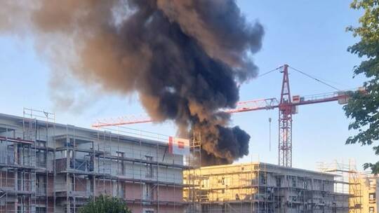 Flachdach-Brand in Stuttgart Flachdach-Brand in Stuttgart