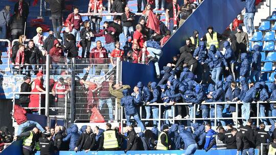 Karlsruher SC - 1. FC Kaiserslautern Karlsruher SC - 1. FC Kaiserslautern