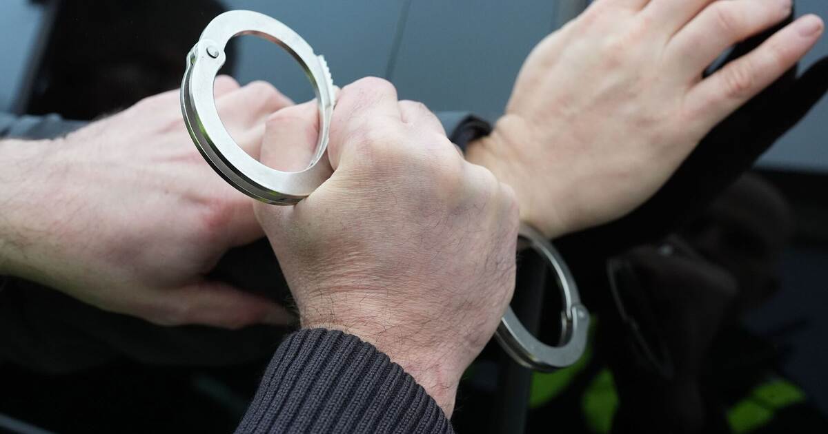 Fraudster caught: 68-year-old exposes fake police officer