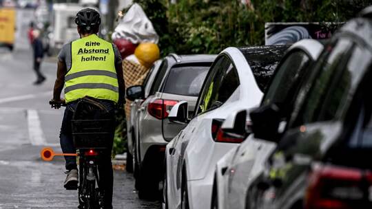 Radfahrer im Straßenverkehr Radfahrer im Straßenverkehr