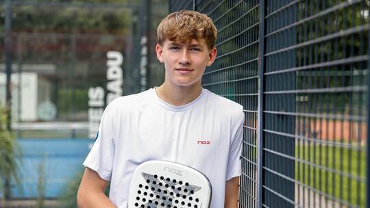 Padel-Spieler Jonas Trümpler beim TC Barrien