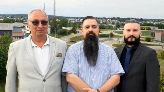 Gehen wieder getrennte Wege: Dieses Bild entstand bei der Bildung einer gemeinsamen Fraktion von AfD und UBK. Von rechts: Patric