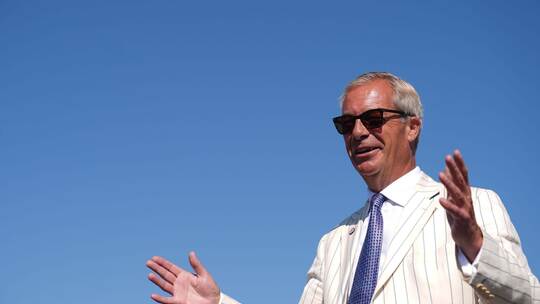 Der Vorsitzende der britischen Partei Reform UK, Nigel Farage Der Vorsitzende der britischen Partei Reform UK, Nigel Farage