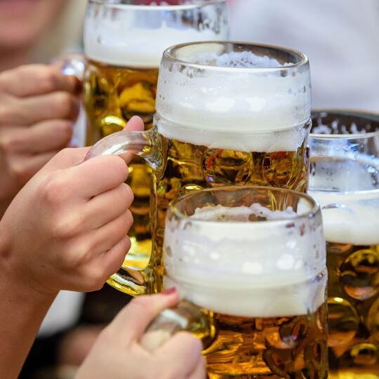 Im Bierzelt