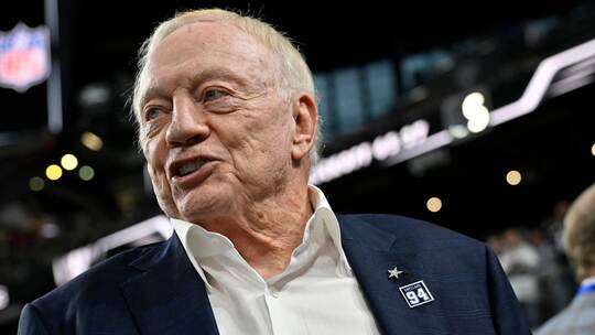 Jerry Jones Jerry Jones