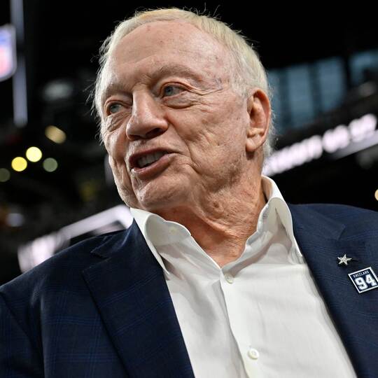 Jerry Jones