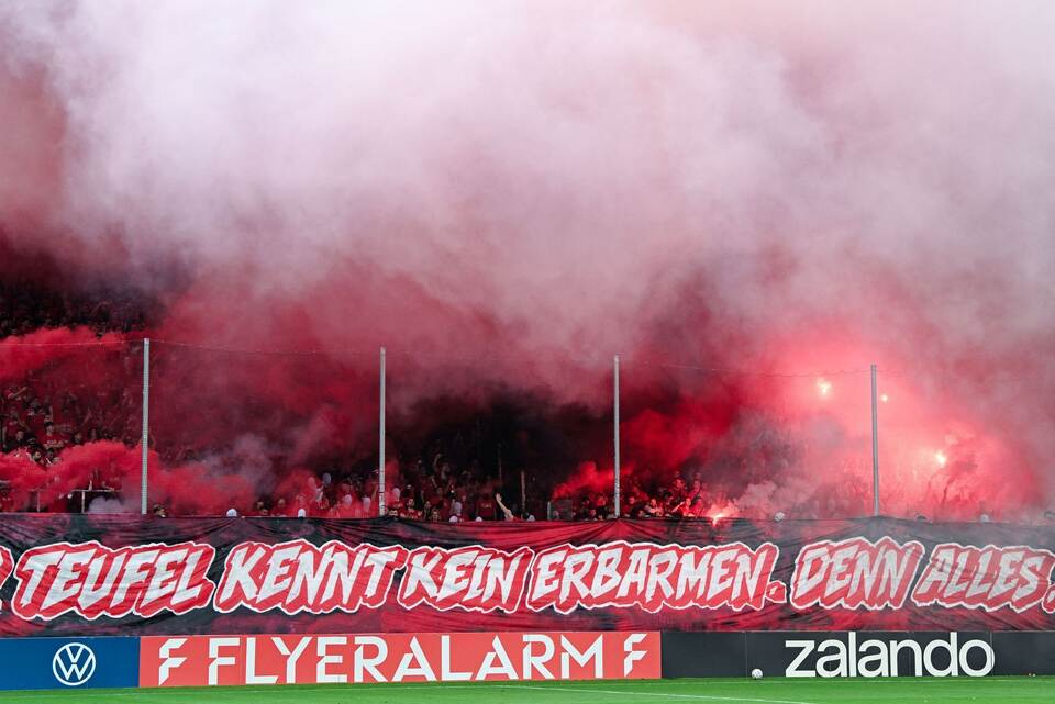 SV Waldhof Mannheim - 1. FC Kaiserslautern SV Waldhof Mannheim - 1. FC Kaiserslautern