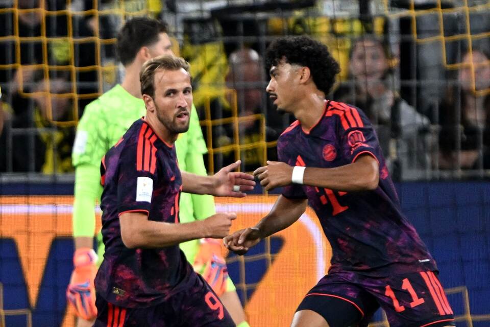 Borussia Dortmund - FC Bayern München Borussia Dortmund - FC Bayern München