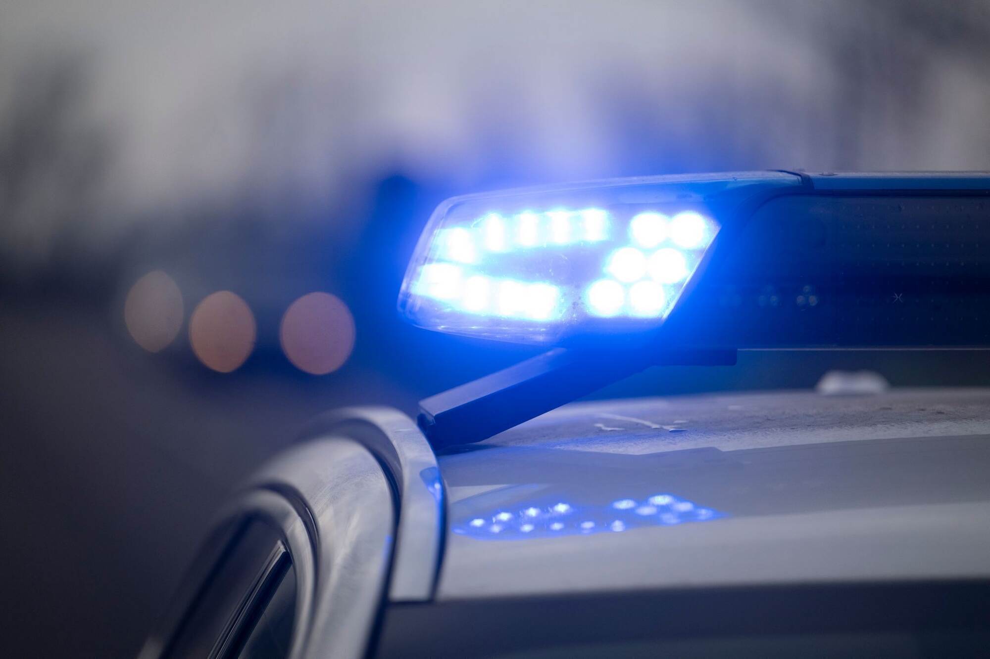Brennender Lastwagen auf der A8: Autobahn zwischen Pforzheim-Nord und -West gesperrt
