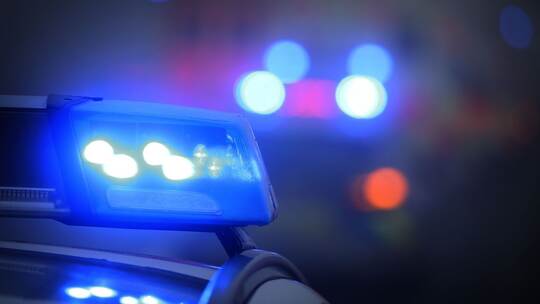 Polizeiauto mit Blaulicht Polizeiauto mit Blaulicht