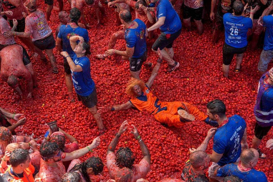 «La Tomatina»: Tomatenschlacht in Spanien «La Tomatina»: Tomatenschlacht in Spanien