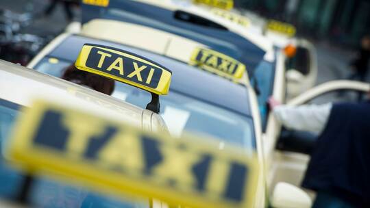 Taxi Taxi