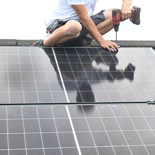 Installation einer PV-Anlage
