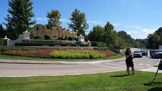 Dollywood Dollywood