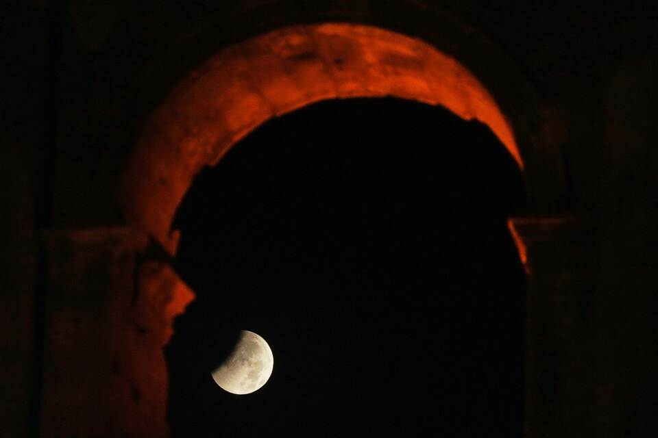 Partielle Mondfinsternis - Rom