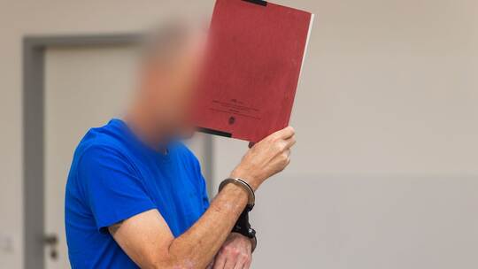 Prozess-Beginn gegen Vater wegen Tötung von achtjähriger Tochter Prozess-Beginn gegen Vater wegen Tötung von achtjähriger Tochter