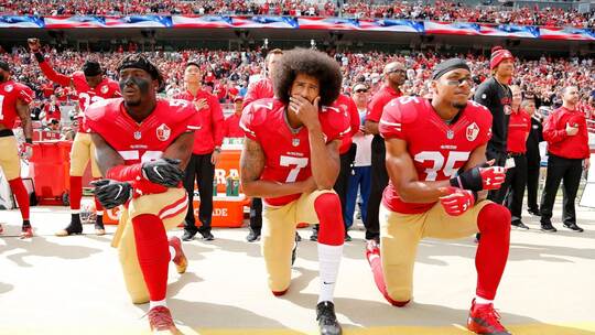 Kniefall Colin Kaepernick Kniefall Colin Kaepernick