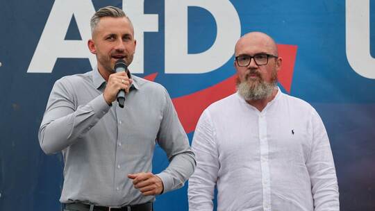 Ulrich Siegmund und Hans-Thomas Tillschneider Ulrich Siegmund und Hans-Thomas Tillschneider