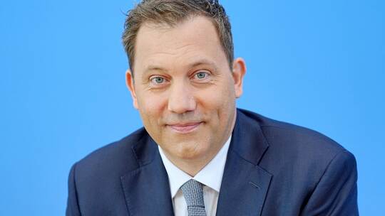 Minister Klingbeil